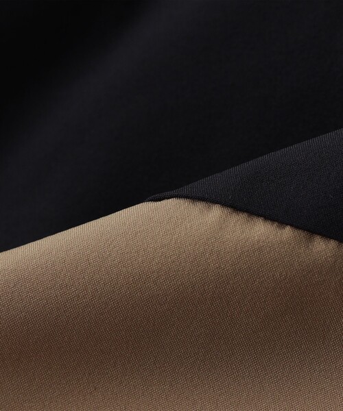 THE NORTH FACE（ザノースフェイス）の「THE NORTH FACE:100～150cm / Endurance Baltro Jacket（ダウンジャケット/コート・キッズ・キャメル/ブラック・100/140/110/130/120/150）」の7枚目の写真