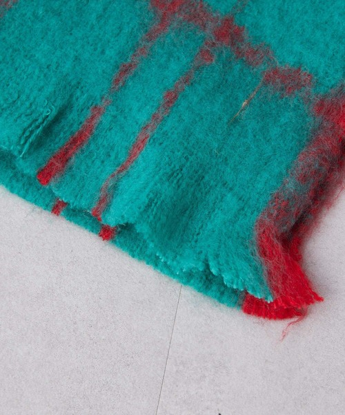 ear PAPILLONNER（イアパピヨネ）の「モコモコチェックストール（ストール/ショール・レディース・グリーン/ブルー・FREE）」の4枚目の写真