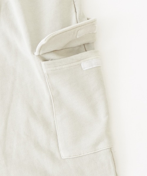 CUBE SUGAR（キューブシュガー）の「WEB限定ピグメント加工スウェットカーゴパンツ（カーゴパンツ・レディース・チャコールグレー/カーキ/グレイッシュベージュ・M）」の17枚目の写真
