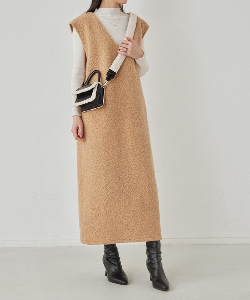 LA VORAGINE(ラ ヴォラジネ)の「ボアパイピンク ワイドベルト ミニショルダーバッグ(ショルダーバッグ・レディース・ブラック/ブラウン・FREE)」の5枚目の写真