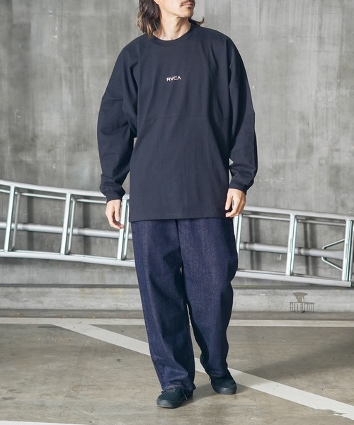 RVCA(ルーカ)の「RVCA メンズ FAKUE RVCA LS TEE ロングスリーブTシャツ/ルーカフロントスモールロゴステッチビッグサイズロングスリーブカットソー(Tシャツ/カットソー・メンズ・ホワイト/ブラック/カーキ/スミクロ・MEDIUM/X-LARGE/LARGE/SMALL)」の8枚目の写真