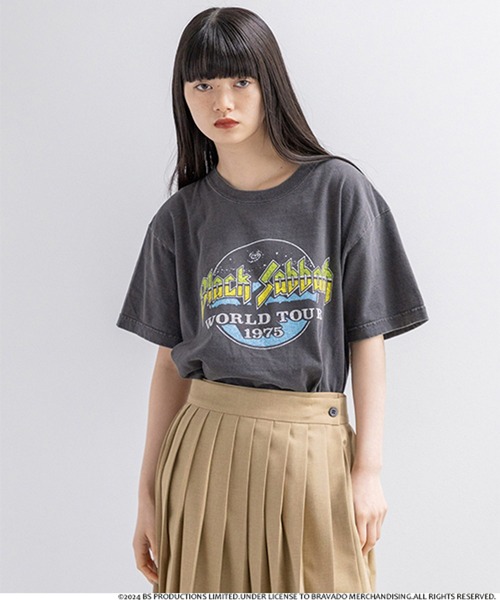 yuw（ユウ）の「ＢｌａｃｋＳａｂｂａｔｈ　Ｔｅｅ　989843（Tシャツ/カットソー・レディース・ブラック・FREE）」の8枚目の写真