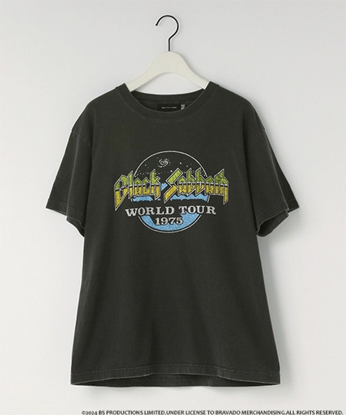 yuw（ユウ）の「ＢｌａｃｋＳａｂｂａｔｈ　Ｔｅｅ　989843（Tシャツ/カットソー・レディース・ブラック・FREE）」の15枚目の写真