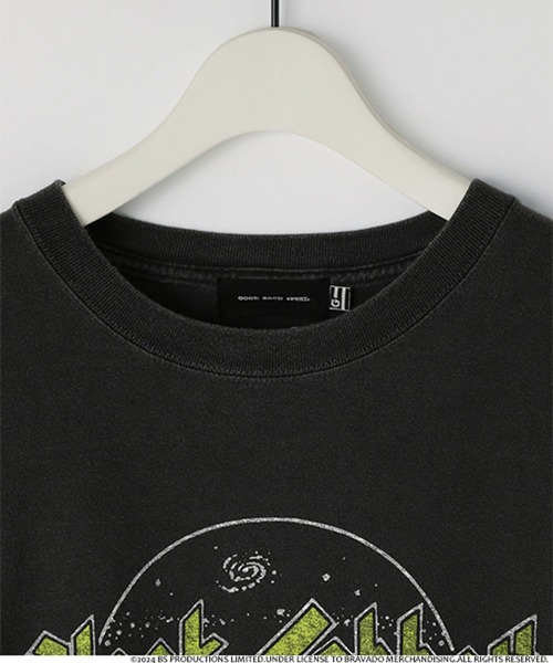 yuw（ユウ）の「ＢｌａｃｋＳａｂｂａｔｈ　Ｔｅｅ　989843（Tシャツ/カットソー・レディース・ブラック・FREE）」の17枚目の写真