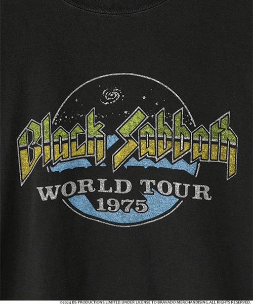 yuw（ユウ）の「ＢｌａｃｋＳａｂｂａｔｈ　Ｔｅｅ　989843（Tシャツ/カットソー・レディース・ブラック・FREE）」の22枚目の写真