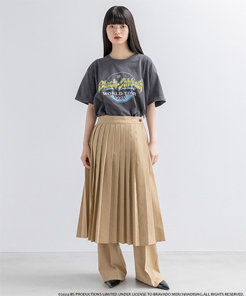 yuw（ユウ）の「ＢｌａｃｋＳａｂｂａｔｈ　Ｔｅｅ　989843（Tシャツ/カットソー・レディース・ブラック・FREE）」の3枚目の写真