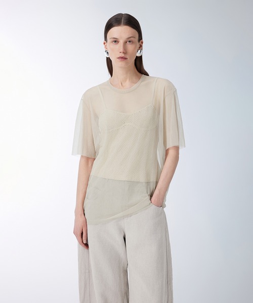 JNBY(ジェーエヌビーワイ)の「Washed Sheer Top(Tシャツ/カットソー・レディース・ベージュ/ブラック・36/38/40)」の2枚目の写真