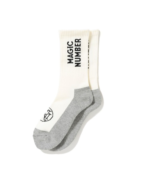 MAGIC NUMBER（マジック ナンバー）の「【MAGIC NUMBER】LOGO SOCKS（ソックス/靴下・メンズ・ホワイト×グリーン/ブラック系その他/ホワイト×ピンク/ホワイト×ブラック・FREE）」の4枚目の写真