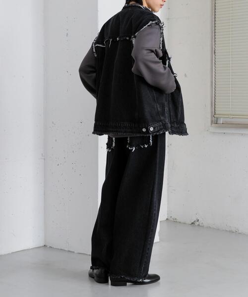 SENSE OF PLACE by URBAN RESEARCH（センスオブプレイスバイアーバンリサーチ）の「デニムフリンジベスト（デニムジャケット・メンズ・ブラック/ライトインディゴブルー・LARGE/MEDIUM）」の3枚目の写真