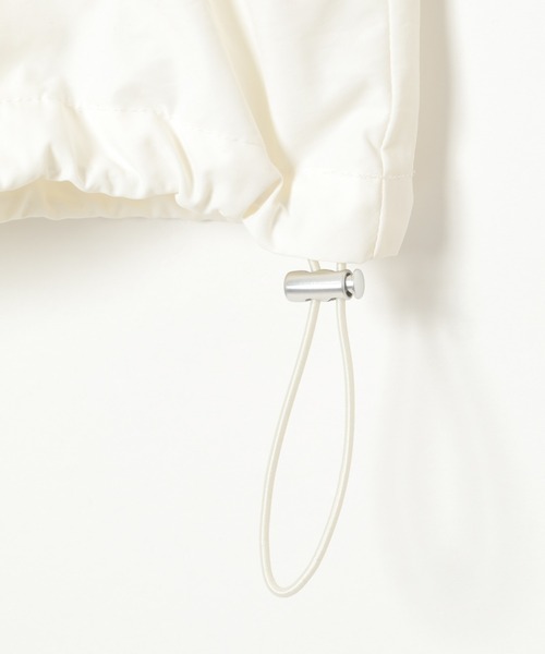 ナイロンアノラックパーカー