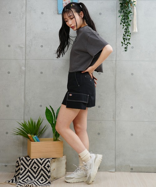 Hurley (ハーレー)の「Hurley/ハーレー Tシャツ 半袖 ショート丈 クロップ丈 ロゴ プリント シンプル ヘビーウェイト WSS2421020(Tシャツ/カットソー・レディース・ホワイト/ダークブラウン/チャコールグレー・M)」の15枚目の写真