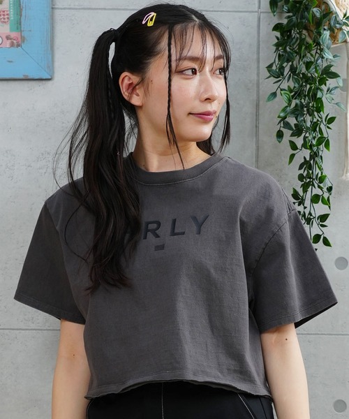 Hurley (ハーレー)の「Hurley/ハーレー Tシャツ 半袖 ショート丈 クロップ丈 ロゴ プリント シンプル ヘビーウェイト WSS2421020(Tシャツ/カットソー・レディース・ホワイト/ダークブラウン/チャコールグレー・M)」の12枚目の写真