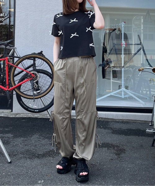 one wayザッカ（ワンウェイザッカ）の「厚底 ボリュームソールスポーツサンダル（サンダル・レディース・ホワイト/ブラック×ホワイト/ブラック・SMALL/LARGE/MEDIUM/X-LARGE）」の18枚目の写真