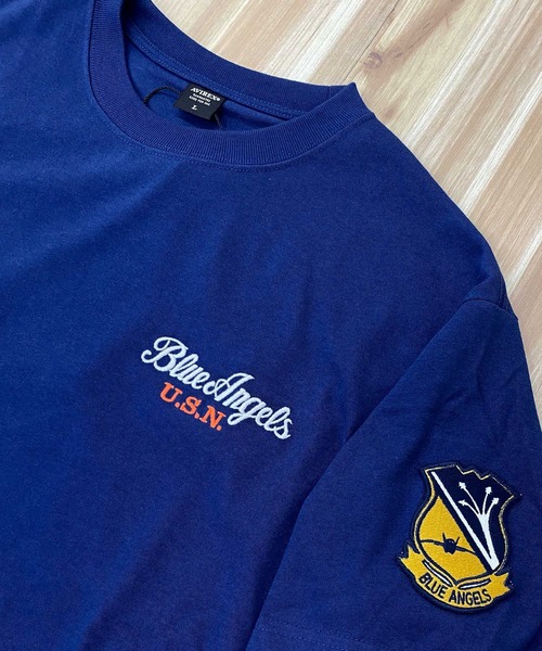 AVIREX(アヴィレックス)の「EMBROIDERED BLUE ANGELS 半袖Tシャツ(Tシャツ/カットソー・メンズ・ホワイト/ブラック/オリーブ/ブルー・M/L/XL/XXL)」の15枚目の写真