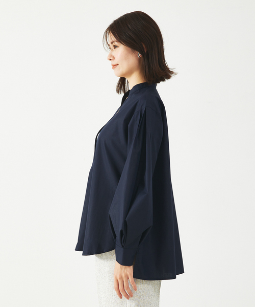 abahouse mavie（アバハウスマヴィ）の「袖タック深Vネックシャツ（シャツ/ブラウス・レディース・ホワイト/ダークネイビー/レモンイエロー・フリー）」の6枚目の写真