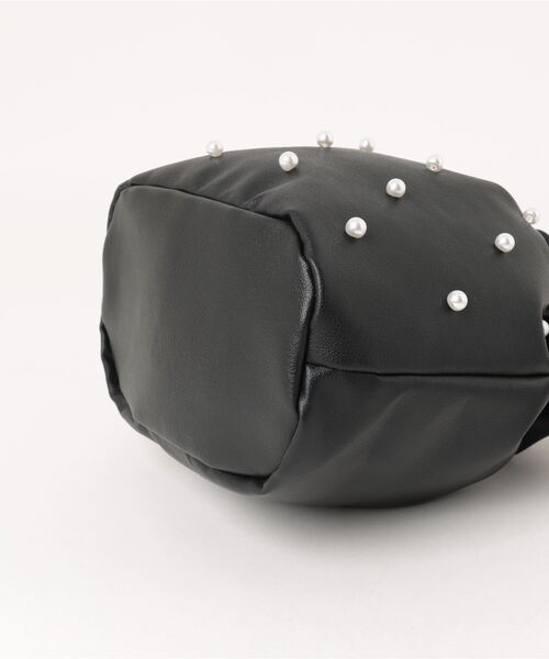 one wayザッカ(ワンウェイザッカ)の「パール巾着ショルダーバッグ(ショルダーバッグ・レディース・ブラック/モカ/ホワイト・FREE)」の17枚目の写真