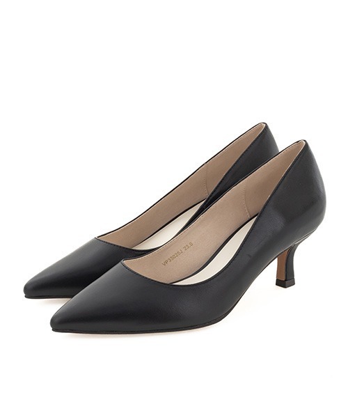 A de Vivre（アドゥヴィーヴル）の「ポインテッドレザーパンプス（パンプス・レディース・オレンジ/ベージュ/ブラック・22.5/23.5/24/22/23/24.5）」の4枚目の写真