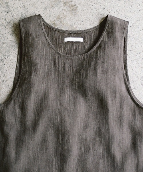 WYM LIDNM(ウィム バイ リドム)の「【WYM】Ruffle Rayon Tank(タンクトップ・メンズ・ライトグレー/アッシュブラウン・S/M/L)」の3枚目の写真