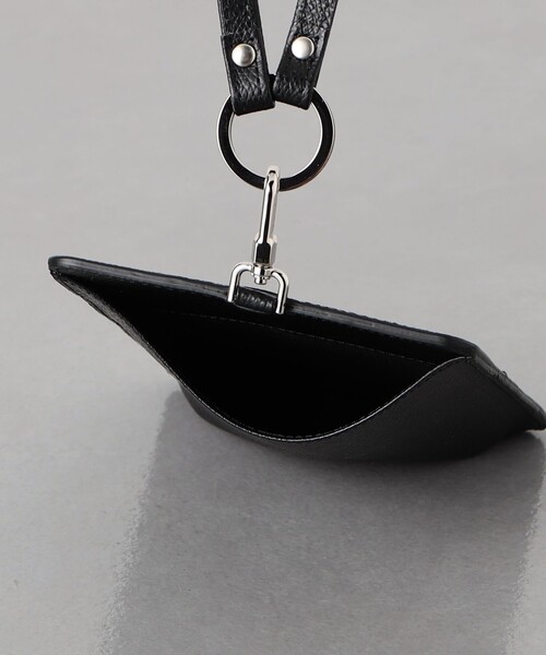 UNITED ARROWS（ユナイテッドアローズ）の「ストラップ モバイルケース（スマホケース/カバー・レディース・オフホワイト/シルバー/ブラック/ロイヤルブルー・FREE）」の22枚目の写真