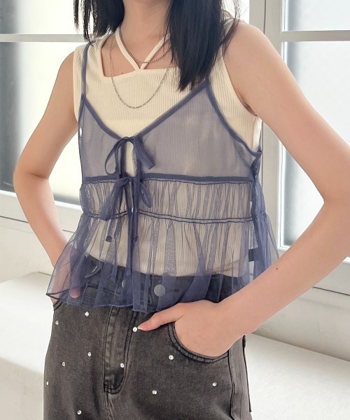 Rejoule(リジュール)の「2WAYリボンチュールキャミビスチェ(キャミソール・レディース・アイボリー/チャコールグレー/ダークグレー/ブラック・FREE)」の4枚目の写真
