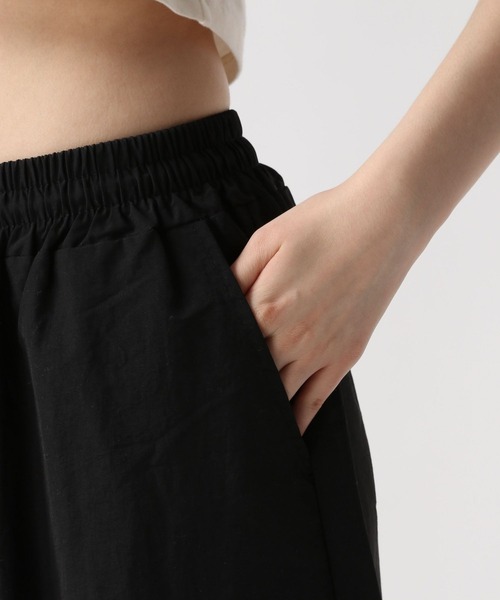 FOREVER 21（フォーエバー トゥエンティーワン）の「【2024SS】ナイロンカーゴパンツ（カーゴパンツ・レディース・グレー/ブラック/ピンク/イエロー・FREE）」の8枚目の写真