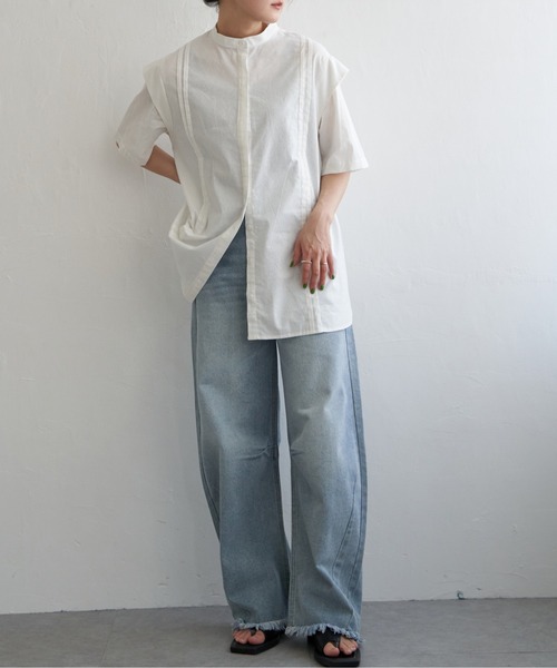 notch.(ノッチ)の「ショルダータックブラウス(シャツ/ブラウス・レディース・ブラック/ホワイト・M)」の7枚目の写真