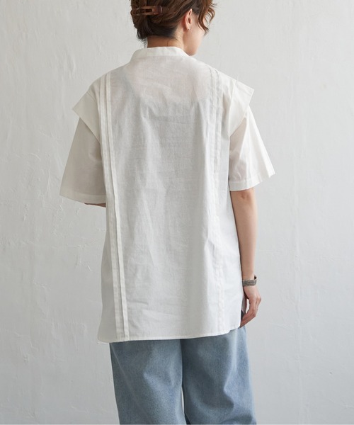 notch.(ノッチ)の「ショルダータックブラウス(シャツ/ブラウス・レディース・ブラック/ホワイト・M)」の6枚目の写真