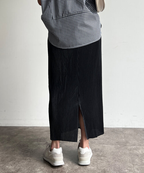 Chez toi（シェトワ）の「【マイナス３キロ見え】プリーツナロースカート（スカート・レディース・イエロー/ベージュ/カーキ/ブラック/グレー・FREE）」の10枚目の写真