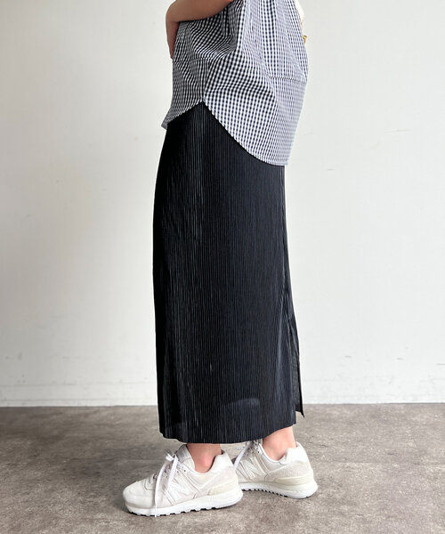 Chez toi（シェトワ）の「【マイナス３キロ見え】プリーツナロースカート（スカート・レディース・イエロー/ベージュ/カーキ/ブラック/グレー・FREE）」の12枚目の写真