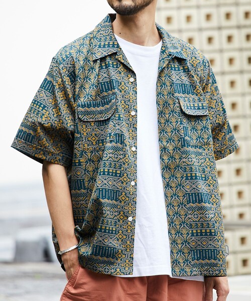 FREAK'S STORE（フリークスストア）の「FREAK’S STORE/フリークスストア インド製 リラックスフィット バティック柄プリント ショートスリーブ オープンカラーシャツ（シャツ/ブラウス・メンズ・ブラック/オフホワイト/グリーン/ネイビー・MEDIUM/LARGE）」の3枚目の写真