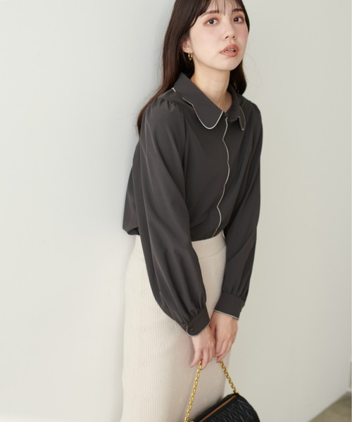 natural couture（ナチュラルクチュール）の「【WEB限定】スカラップ刺繍衿付ブラウス（シャツ/ブラウス・レディース・オフホワイト/ピンクベージュ/ダークブラウン/ネイビー/ミント/ピンク系その他・FREE）」の2枚目の写真
