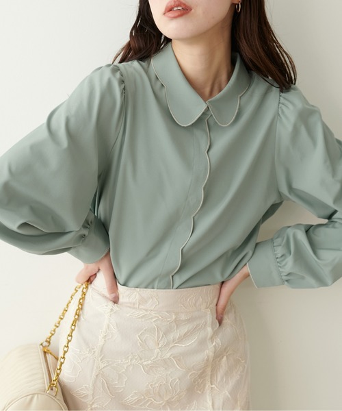 natural couture（ナチュラルクチュール）の「【WEB限定】スカラップ刺繍衿付ブラウス（シャツ/ブラウス・レディース・オフホワイト/ピンクベージュ/ダークブラウン/ネイビー/ミント/ピンク系その他・FREE）」の3枚目の写真