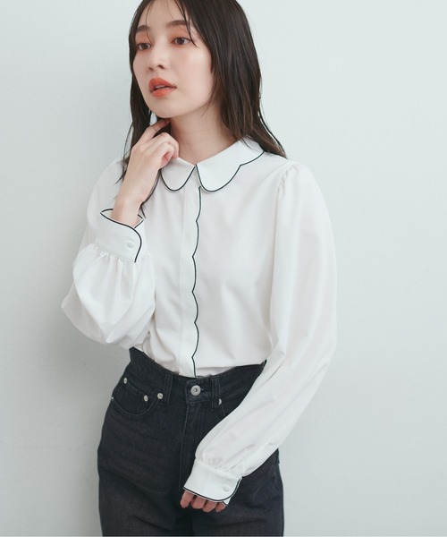 natural couture（ナチュラルクチュール）の「【WEB限定】スカラップ刺繍衿付ブラウス（シャツ/ブラウス・レディース・オフホワイト/ピンクベージュ/ダークブラウン/ネイビー/ミント/ピンク系その他・FREE）」の8枚目の写真
