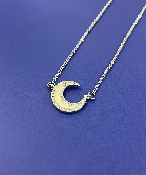 poiregnee（ポワニェ）の「［select］ムーンネックレス（ネックレス・レディース・シルバー・FREE）」の2枚目の写真