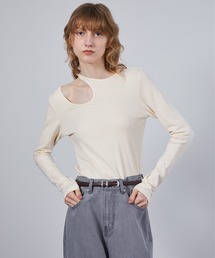 ELOOPS（イーループス）の「【ELOOPS】カーブホールスムーストップス・カットソー（Tシャツ/カットソー）」