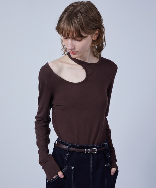 ELOOPS（イーループス）の「【ELOOPS】カーブホールスムーストップス・カットソー（Tシャツ/カットソー・レディース・ブラウン/ライトイエロー・FREE）」の2枚目の写真