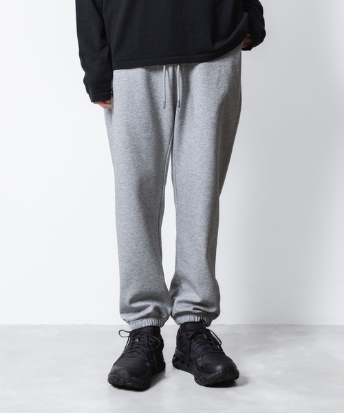 ATTACHMENT（アタッチメント）の「CO/PE ダブルニット トレーニングパンツ / CO/PE DOUBLE KNIT TRAINING PANTS（スウェットパンツ・メンズ・ブラック/ライトブラウン/グレー・3/2/1）」の3枚目の写真