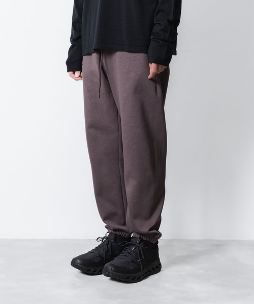 ATTACHMENT（アタッチメント）の「CO/PE ダブルニット トレーニングパンツ / CO/PE DOUBLE KNIT TRAINING PANTS（スウェットパンツ・メンズ・ブラック/ライトブラウン/グレー・3/2/1）」の21枚目の写真