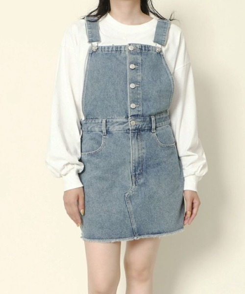 GORGE(ゴージ)の「《フロントボタン×切替デザイン》レディース デニムジャンパースカート ミニ丈 台形 春夏秋(ジャンパースカート・レディース・ブルー系その他/ブルー系その他2・F)」の3枚目の写真