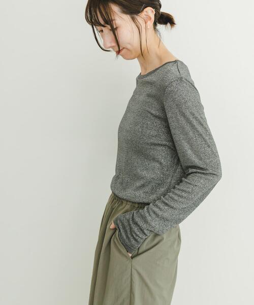 ITEMS URBANRESEARCH(アイテムズ アーバンリサーチ)の「クルーネックラメカットソー(Tシャツ/カットソー・レディース・ベージュ/ブラック/ミント・FREE)」の13枚目の写真