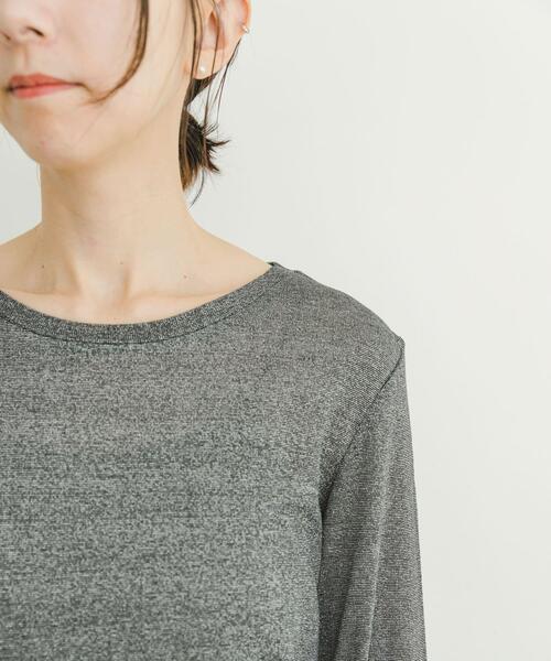 ITEMS URBANRESEARCH(アイテムズ アーバンリサーチ)の「クルーネックラメカットソー(Tシャツ/カットソー・レディース・ベージュ/ブラック/ミント・FREE)」の17枚目の写真