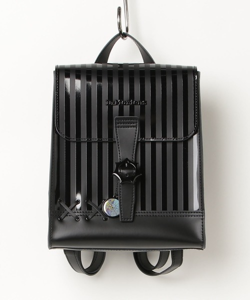 Dr. Martens ミニ バックパック ウェンズデー WEDNESDAY LEATHER MINI BACKPACK in Black | Dr. Martens