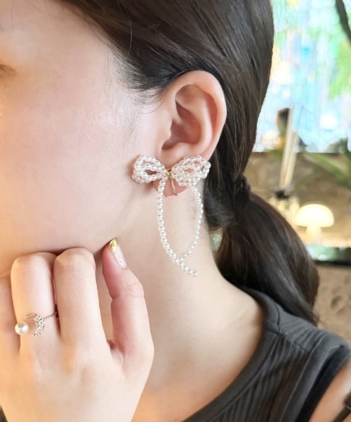 ciite'(シーテ)の「rongribbon pearl earring (両耳用)(イヤリング・レディース・ゴールド・FREE)」の1枚目の写真