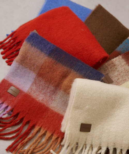 Kastane（カスタネ）の「チェックマフラー（マフラー・レディース・オレンジ/ブルー/ブラウン・FREE）」の21枚目の写真