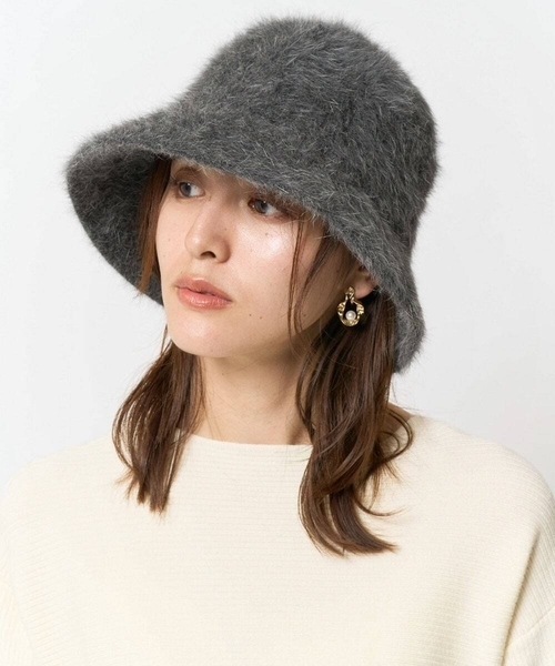 a.v.v（アーヴェヴェ）の「シャギーニットバケハ（ハット・レディース・ホワイト/チャコールグレー・38）」の2枚目の写真