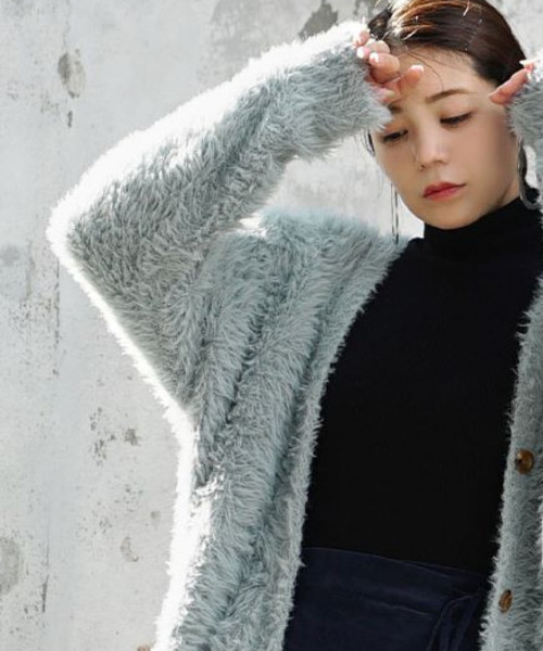 MIMIMEMETE（ミミメメット）の「DOUGHY SHAGGY KNIT［ロングカーディガン］（カーディガン/ボレロ・レディース・レッド/アイボリー/サックスブルー/ブラック・フリー）」の6枚目の写真