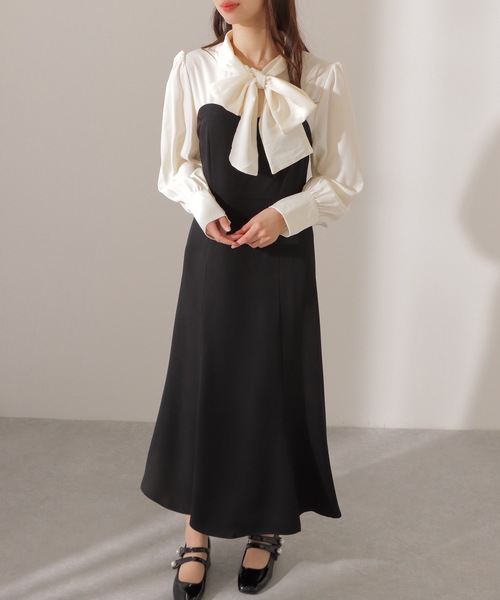 Lace Ladies(レースレディース)の「ボウタイ付き ハートネック ドッキング マキシ ワンピース(ワンピース・レディース・ブルーグレー/グレイッシュベージュ/ブラック・FREE/S)」の10枚目の写真
