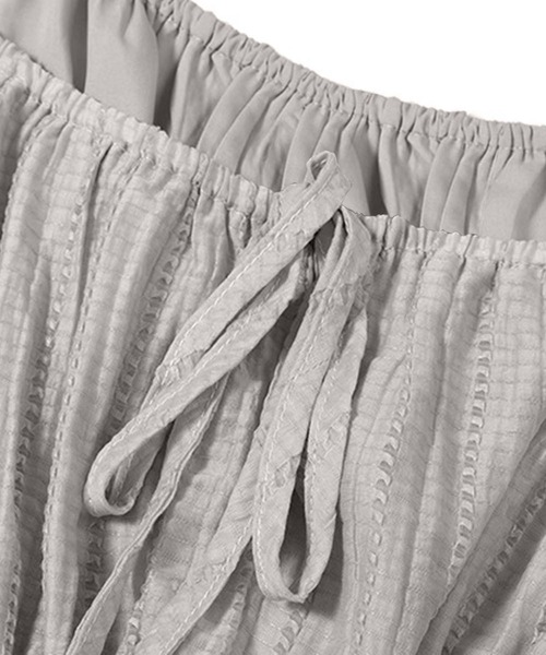 aimoha(アイモハ)の「オフショルダーシフォンワンピース (SS)(ワンピース・レディース・グレー・LARGE/MEDIUM/SMALL)」の21枚目の写真