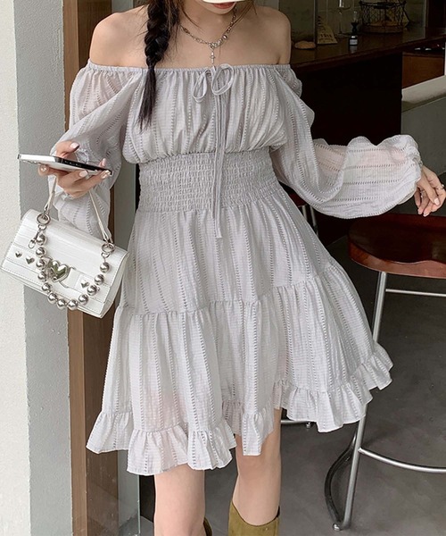 aimoha(アイモハ)の「オフショルダーシフォンワンピース (SS)(ワンピース・レディース・グレー・LARGE/MEDIUM/SMALL)」の12枚目の写真