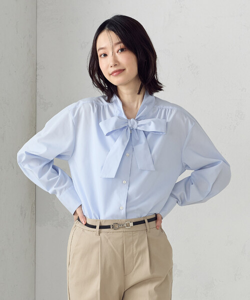 COMME CA ISM（コムサイズム）の「ポリエステルコットンブロード　ボウタイブラウス（シャツ/ブラウス・レディース・サックスブルー/ホワイト・MEDIUM/LARGE）」の4枚目の写真